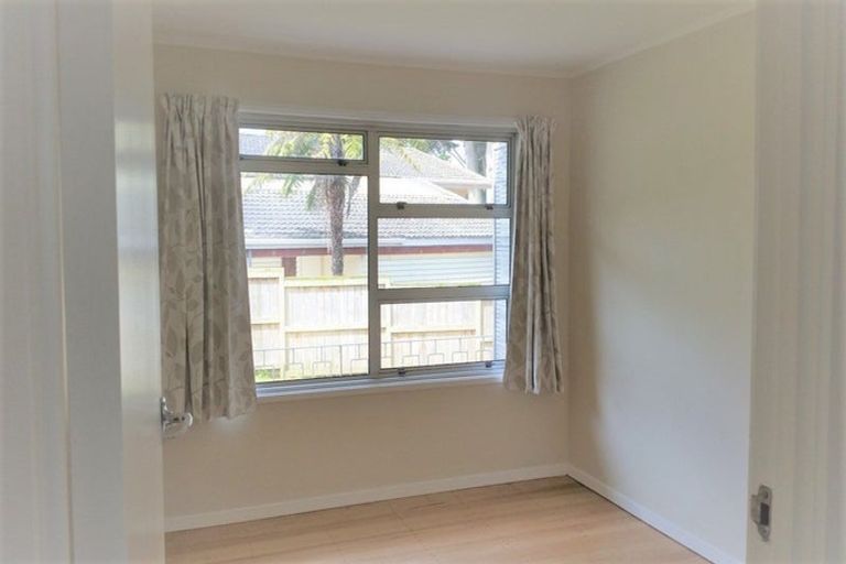 Photo of property in 20 Stanaway Street, Hillcrest, Auckland, 0627