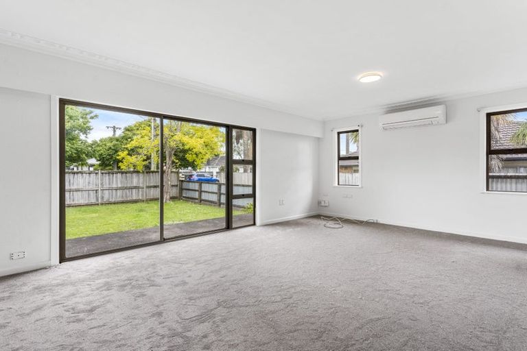 Photo of property in 1/49 Kelvin Road, Papakura, 2110