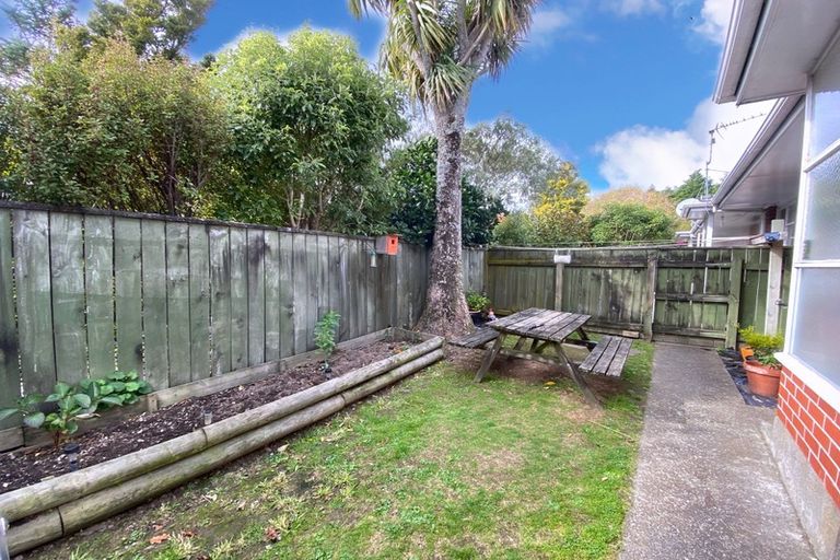 Photo of property in 572f1- Fergusson Drive, Trentham, Upper Hutt, 5018