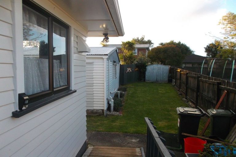 Photo of property in 22 Manapouri Street, Tikipunga, Whangarei, 0112