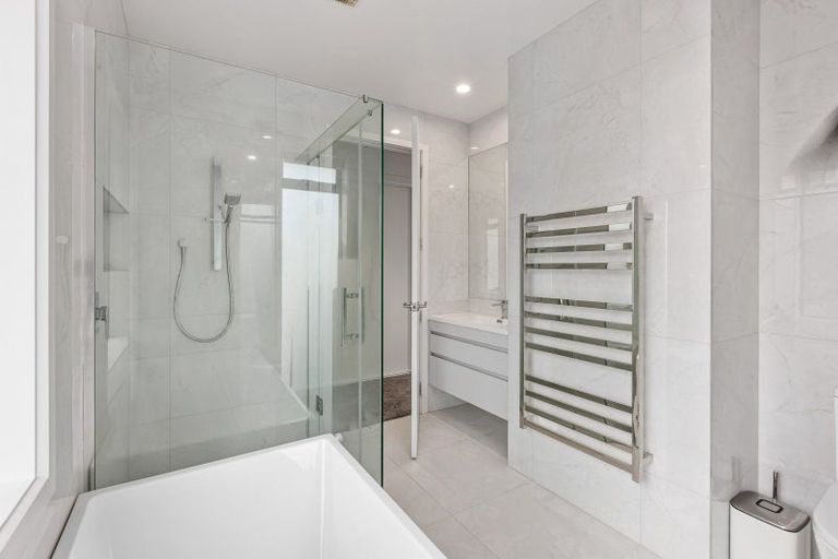 Photo of property in 2 Ascot Way, Orewa, 0931