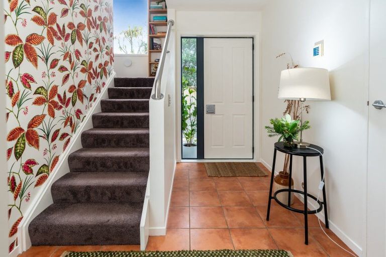 Photo of property in 5/96 Austin Street, Mount Victoria, Wellington, 6011