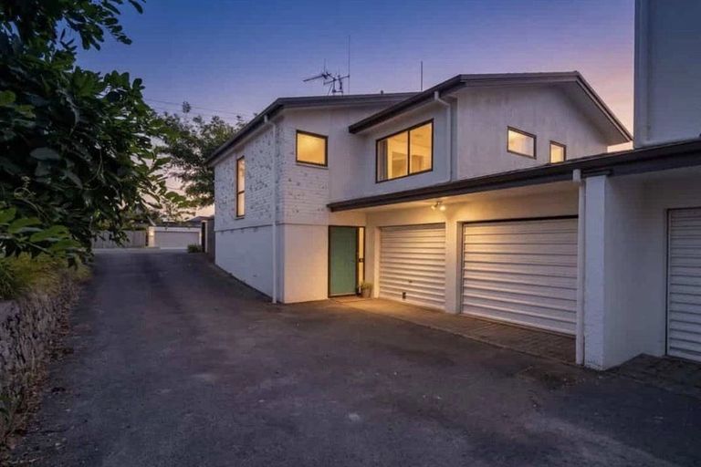 Photo of property in 44 Golf Road, Mount Maunganui, 3116