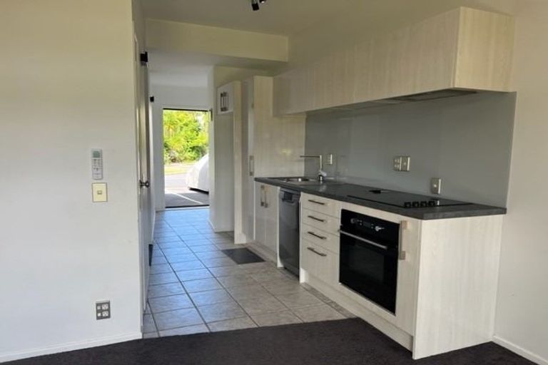 Photo of property in The Grange, 69/92 Bush Road, Albany, Auckland, 0632