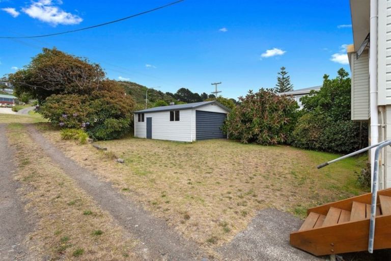 Photo of property in 11 Harbour Road, Ohope, 3121
