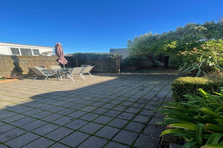 Photo of property in 17 Bauchop Road, Waterloo, Lower Hutt, 5011