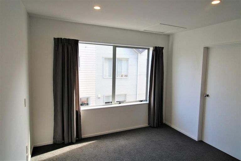 Photo of property in 2/443 Hereford Street, Linwood, Christchurch, 8011