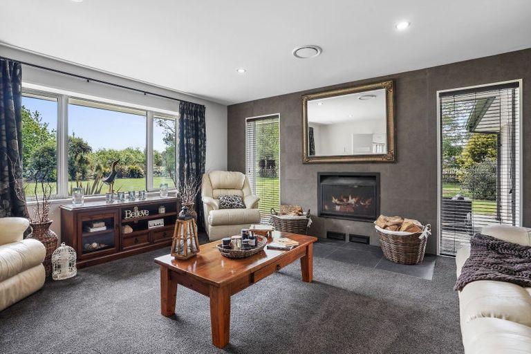 Photo of property in 152 Deans Road, Darfield, 7571