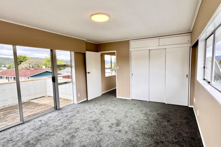 Photo of property in 76 California Drive, Totara Park, Upper Hutt, 5018