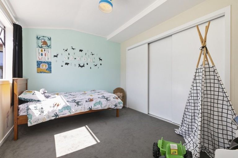 Photo of property in 49 Langstone Street, Welcome Bay, Tauranga, 3112