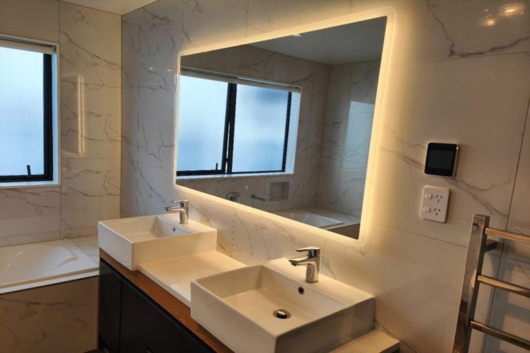 Photo of property in 6 Hautoa Lane, Flat Bush, Auckland, 2019