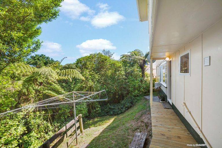 Photo of property in 38 Bedford Street, Northland, Wellington, 6012