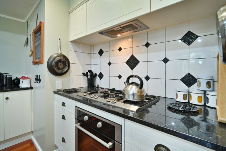 Photo of property in 72 Raupare Road, Twyford, Hastings, 4175