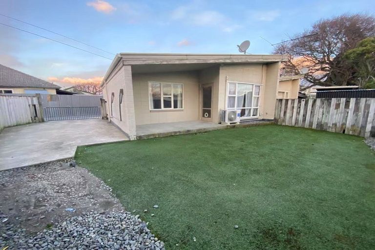 Photo of property in 2/571 Fergusson Drive, Trentham, Upper Hutt, 5018