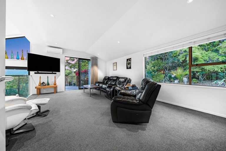 Photo of property in 8 Aberdeen Road, Campbells Bay, Auckland, 0620