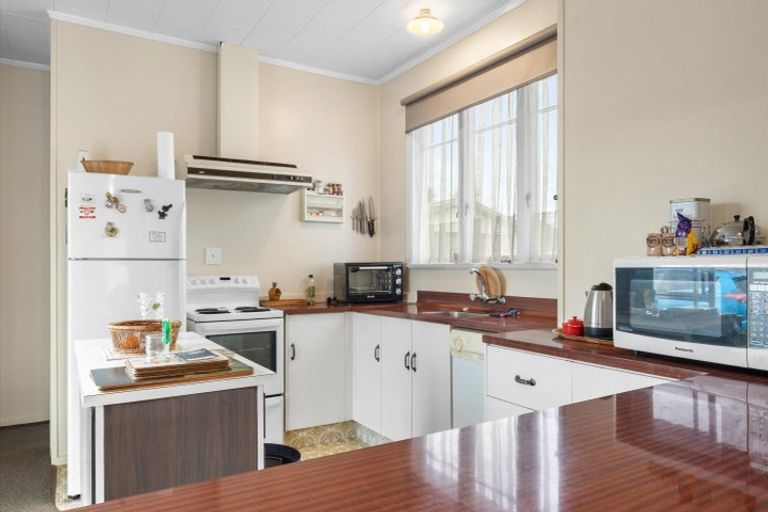 Photo of property in 61 Moa Street, Piopio, 3912