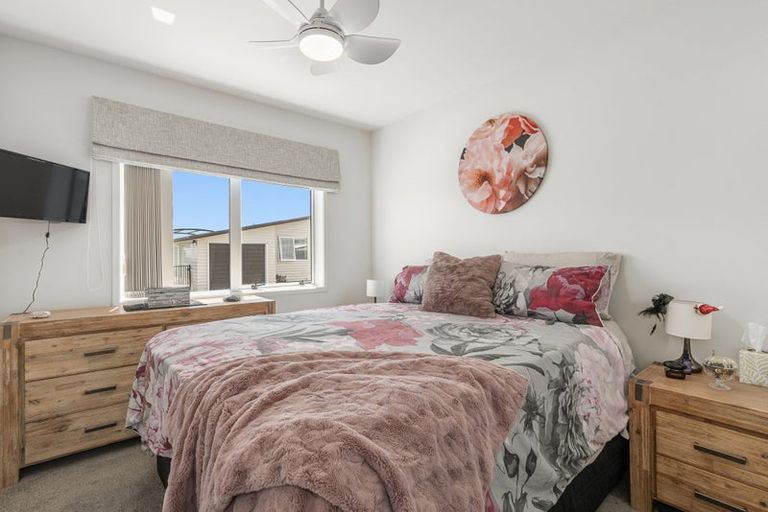 Photo of property in 214/11 Kamahi Crescent, Papamoa Beach, Papamoa, 3118