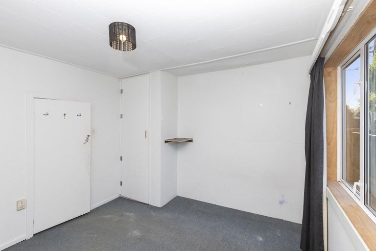 Photo of property in 8 Bass Street, Woolston, Christchurch, 8062
