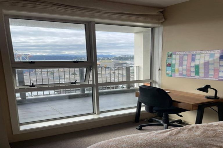 Photo of property in Stadium Garden Flats, 506/107 Thorndon Quay, Pipitea, Wellington, 6011