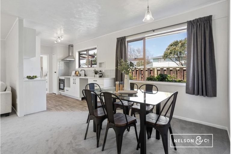 Photo of property in 39 Birdwood Avenue, Papatoetoe, Auckland, 2025