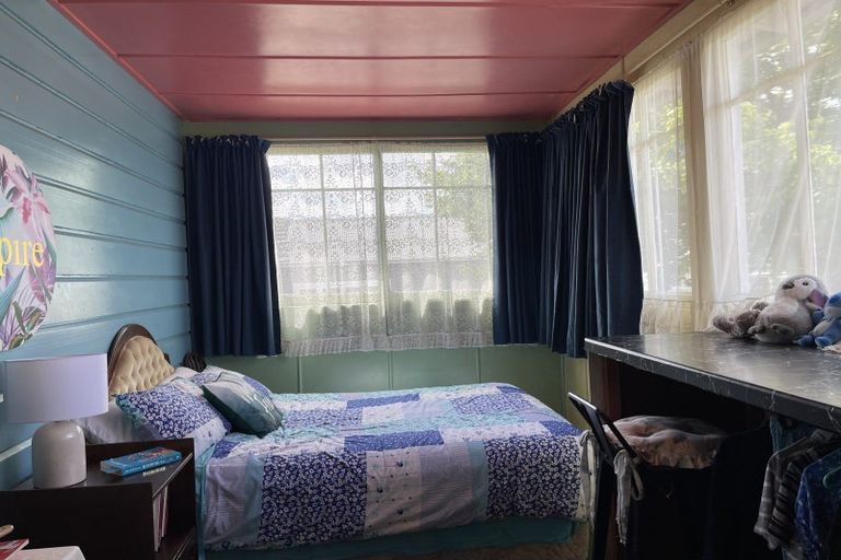 Photo of property in 19 Tavistock Road, Waipukurau, 4200