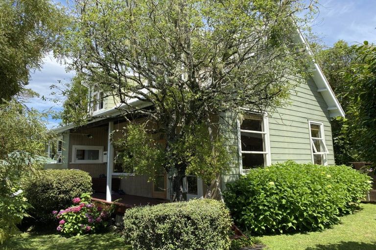 Photo of property in 17 Te Kuru Lane, Pukawa Bay, Turangi, 3381