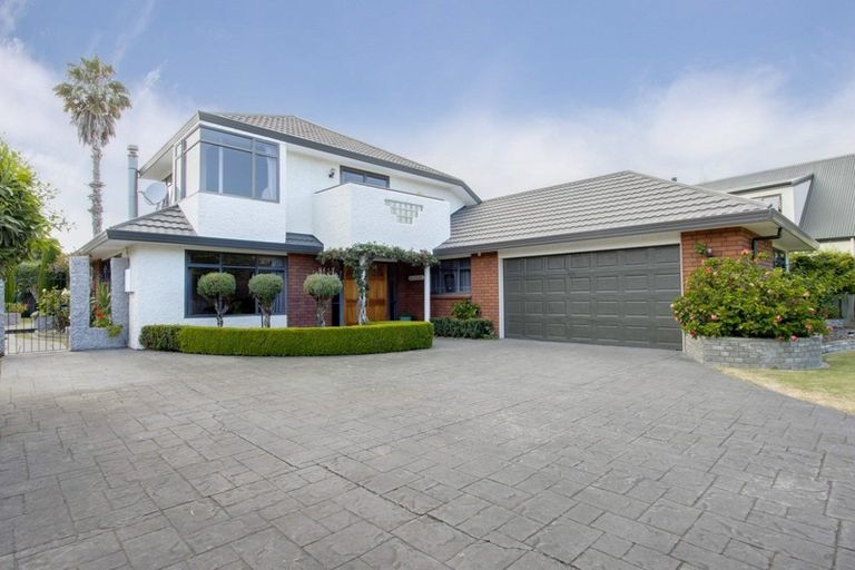 Photo of property in 17 Birdwood Street, Taradale, Napier, 4112