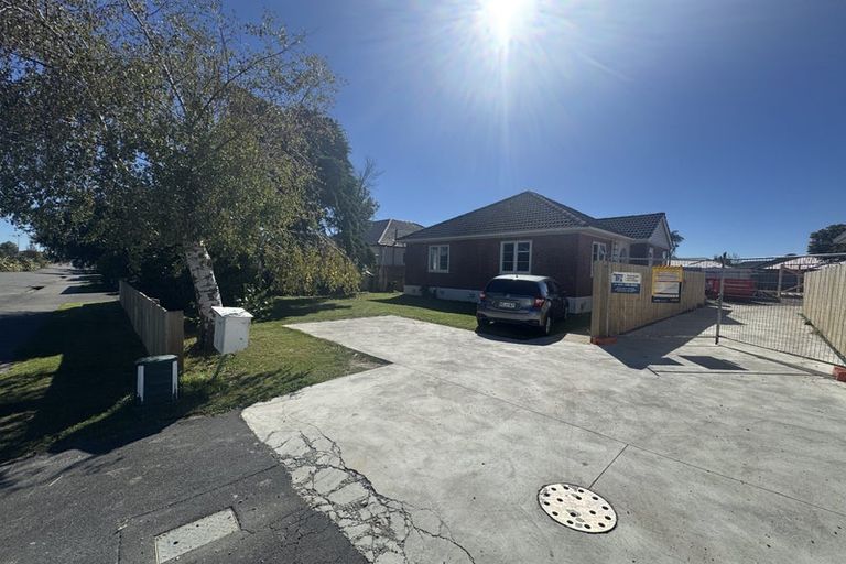 Photo of property in 196 Blenheim Road, Riccarton, Christchurch, 8041