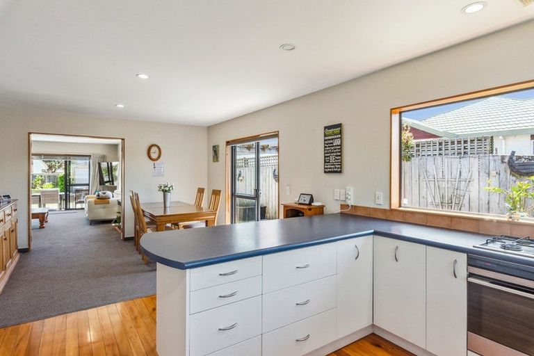 Photo of property in 81 Michael Road, Paraparaumu Beach, Paraparaumu, 5032
