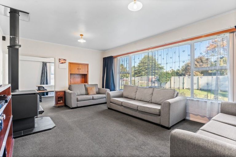 Photo of property in 17 Haswell Street, Eketahuna, 4900