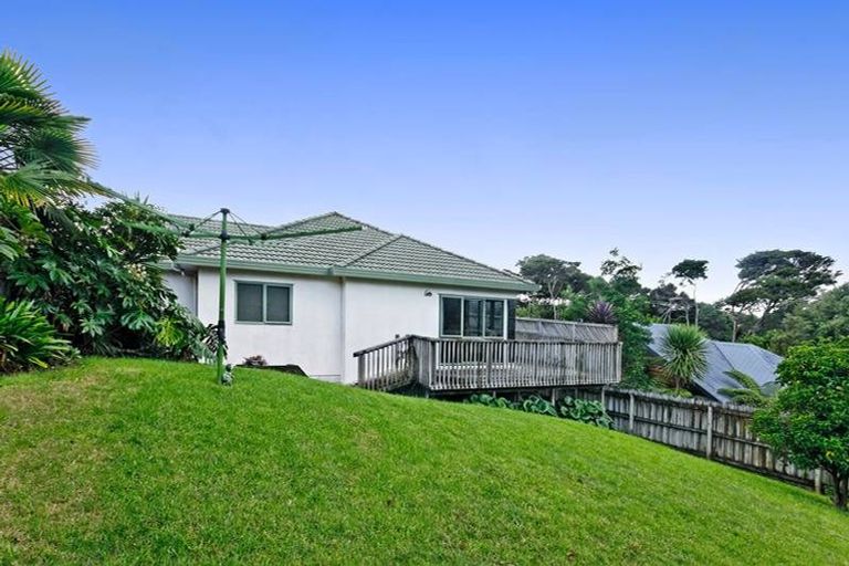 Photo of property in 151e Colwill Road, Massey, Auckland, 0614