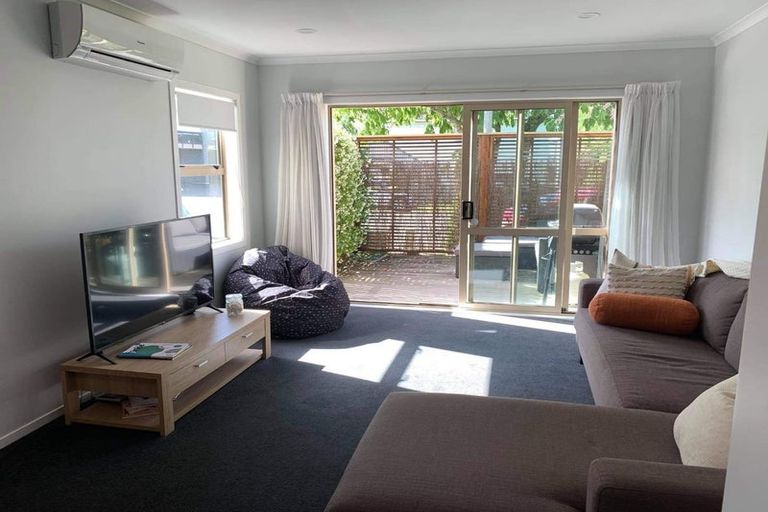 Photo of property in 52u2 Cook Street, Hamilton East, Hamilton, 3216