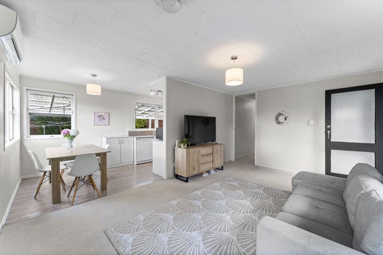 Photo of property in 7 Rainbow Place, Wattle Downs, Auckland, 2103