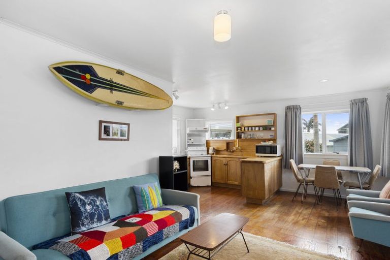 Photo of property in 56 Simpson Road, Papamoa Beach, Papamoa, 3118