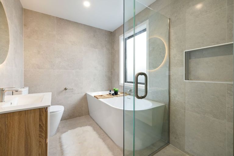 Photo of property in 16 Lumino Terrace, Peacocke, 3206