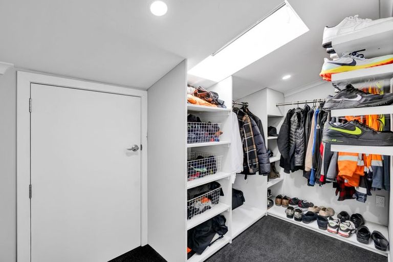 Photo of property in 24 Mahoetahi Road, Sentry Hill, Waitara, 4382