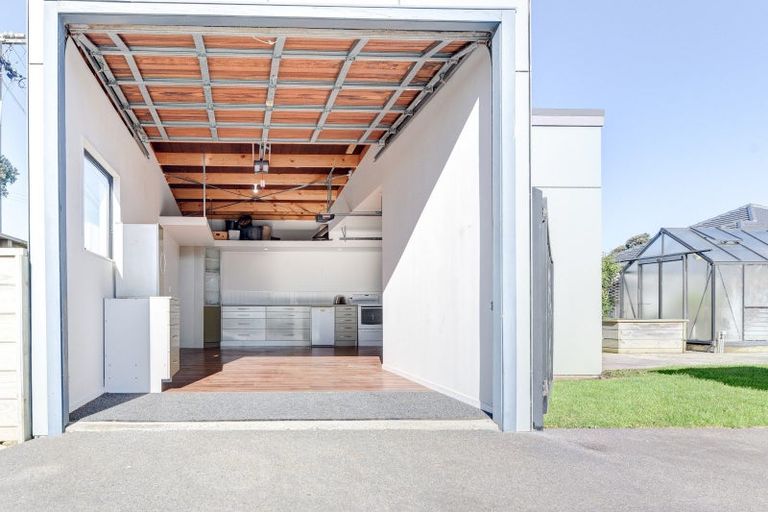 Photo of property in 107 Peat Avenue, Kai Iwi, Whanganui, 4574