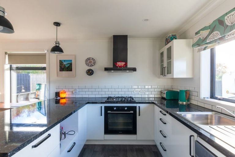 Photo of property in 25 Copinsha Street, Palmerston, 9430