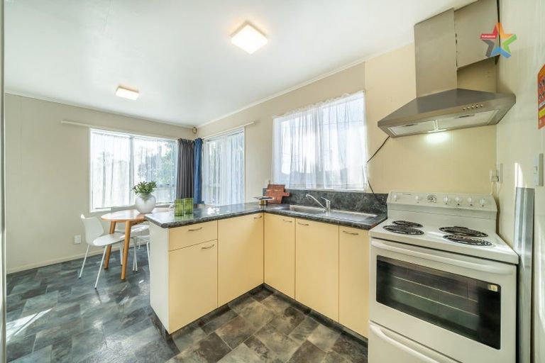 Photo of property in 10a Elizabeth Street, Moera, Lower Hutt, 5010