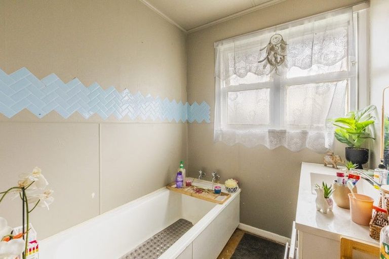 Photo of property in 31 Murphy Road, Taradale, Napier, 4112