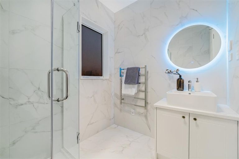 Photo of property in 35 Hayfield Way, Karaka, Papakura, 2113