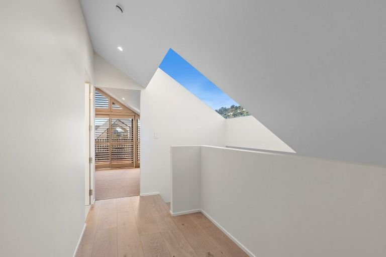 Photo of property in 57 Wiggins Street, Sumner, Christchurch, 8081