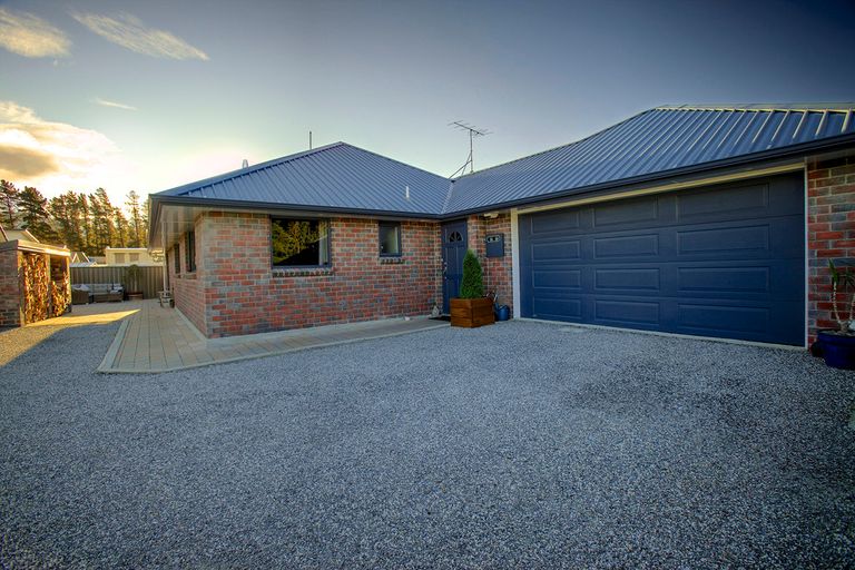 Photo of property in Cromwell Motels, 3 Gavan Street, Cromwell, 9310