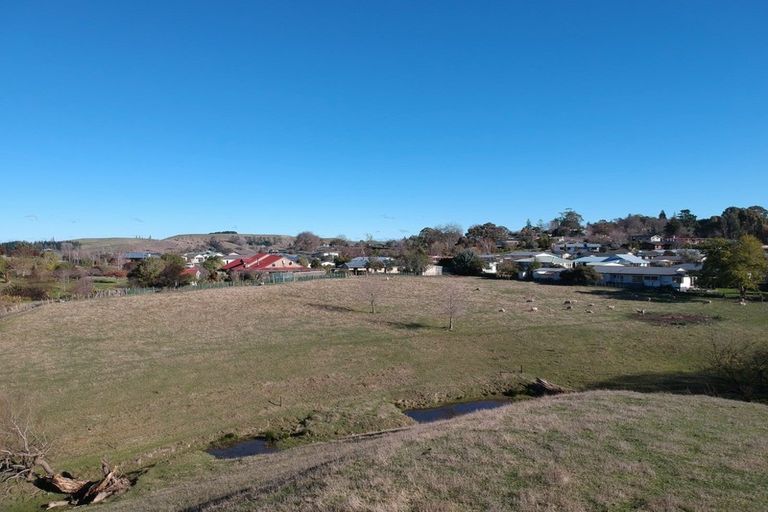 Photo of property in 83 Abbotsford Road, Waipawa, 4210