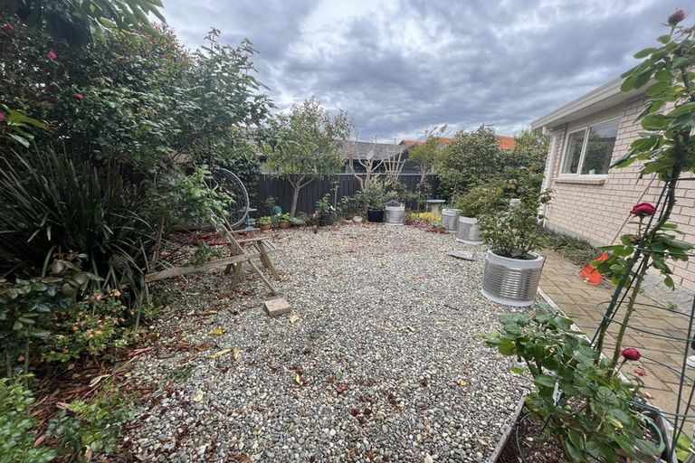 Photo of property in 9 Mariners Way, Whitby, Porirua, 5024