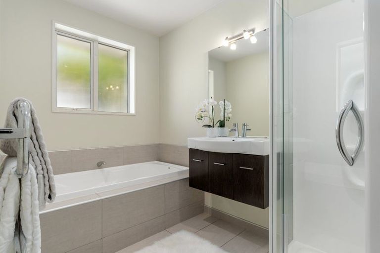 Photo of property in 8 Sienna Court, Aidanfield, Christchurch, 8025