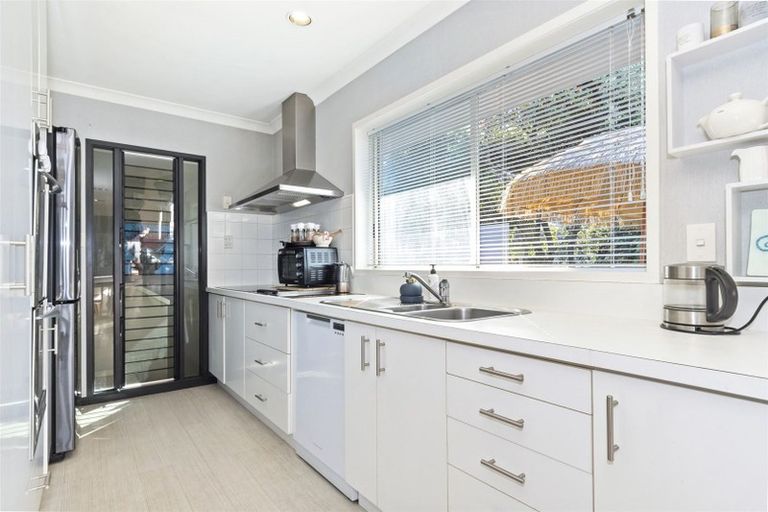 Photo of property in 33c Tay Street, Mount Maunganui, 3116