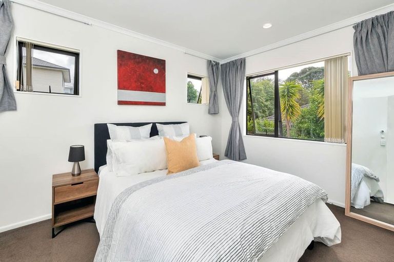 Photo of property in 15 San Carlo Court, Henderson, Auckland, 0612