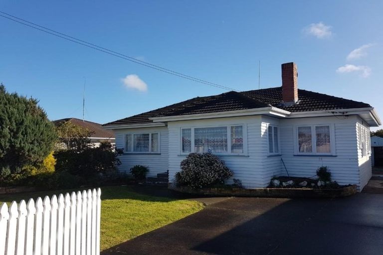 Photo of property in 11a Landon Avenue, Mangere East, Auckland, 2024