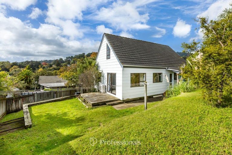 Photo of property in 8 Sunbrae Drive, Silverstream, Upper Hutt, 5019